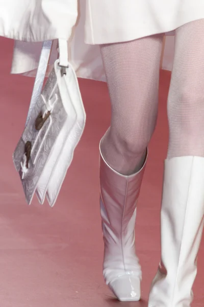 Look 3